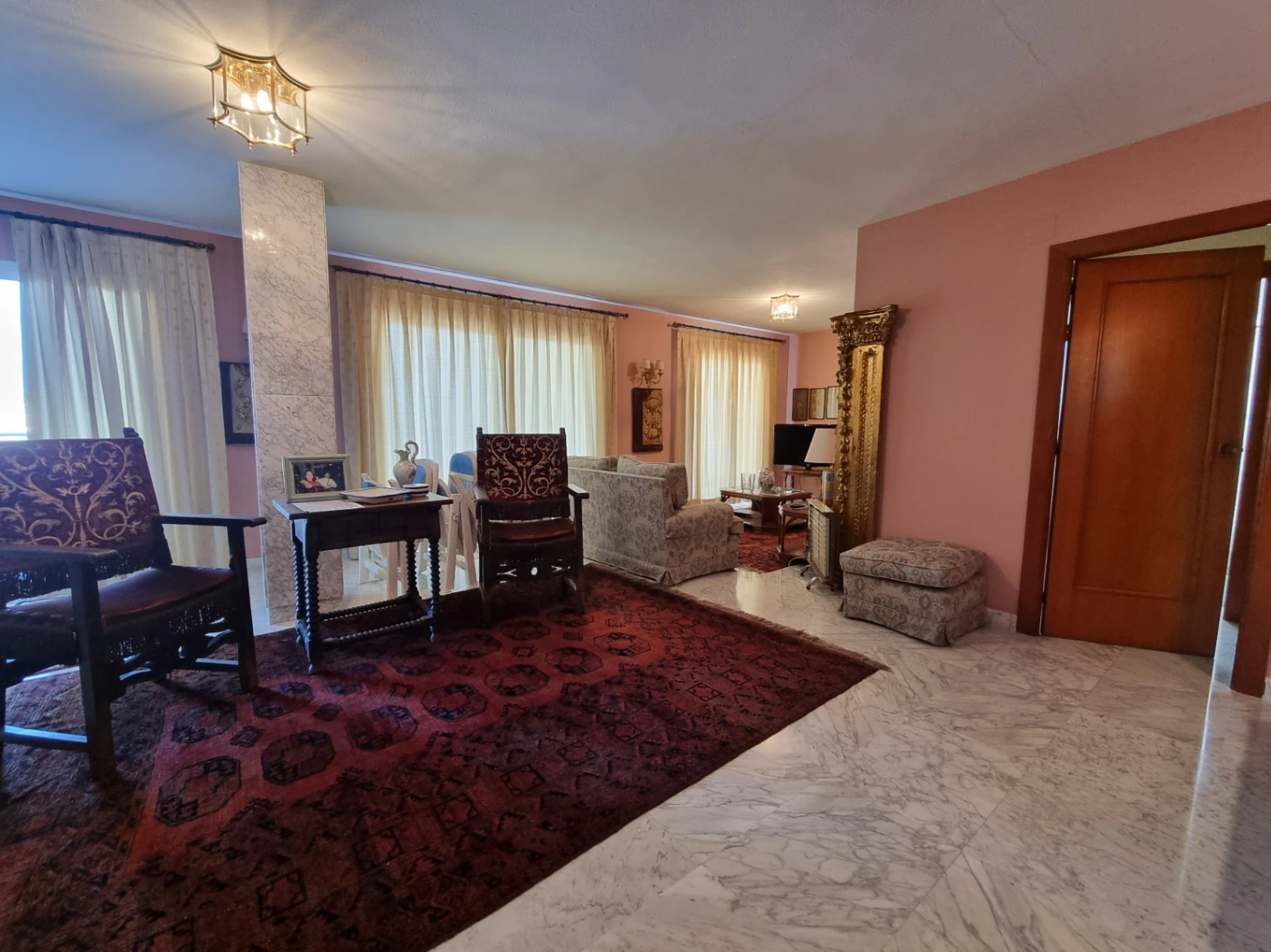 APARTAMENTO SITUADO EN PRIMERA LINEA