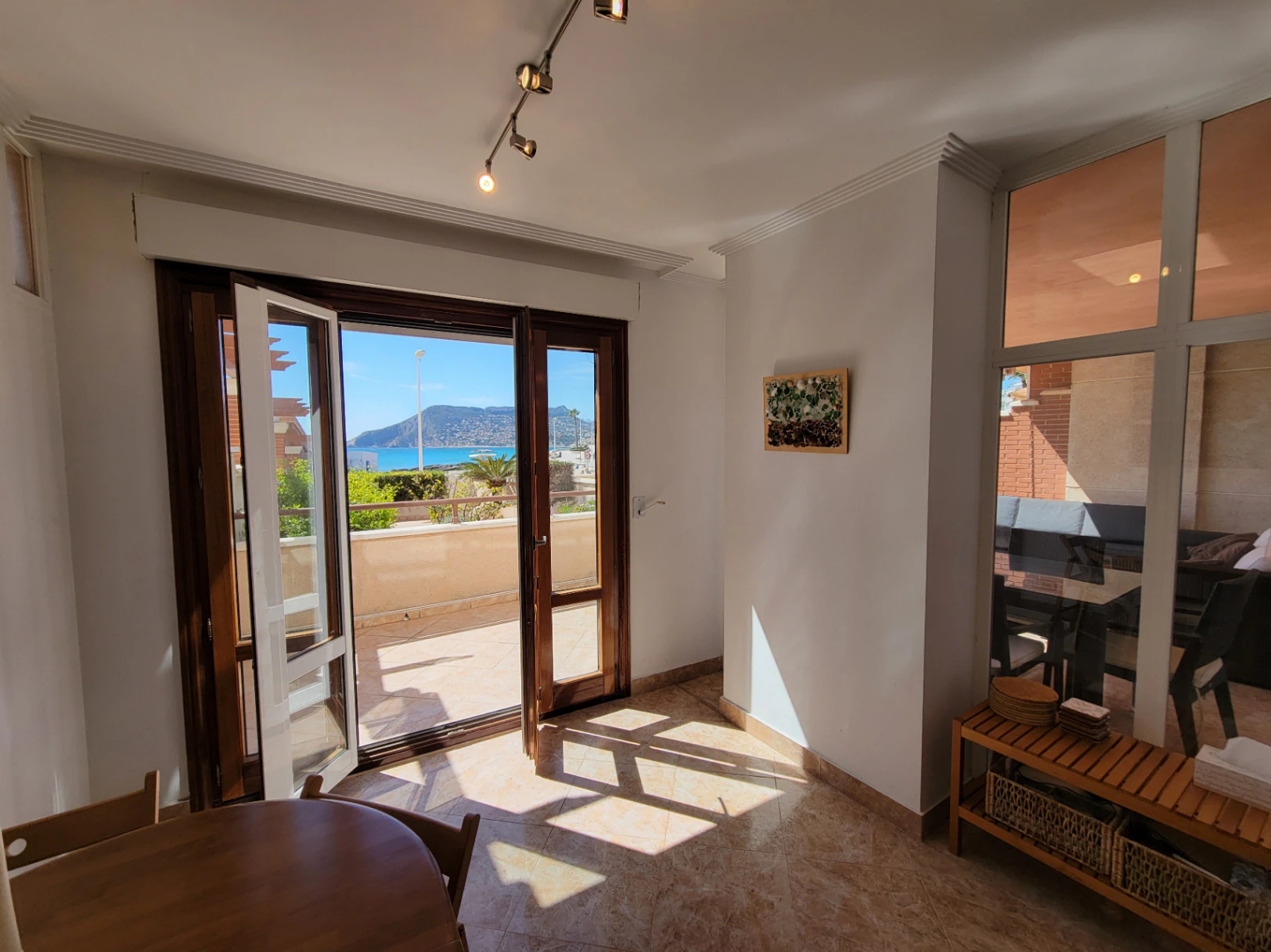 Apartamento en primera linea de playa con acceso directo a la playa.