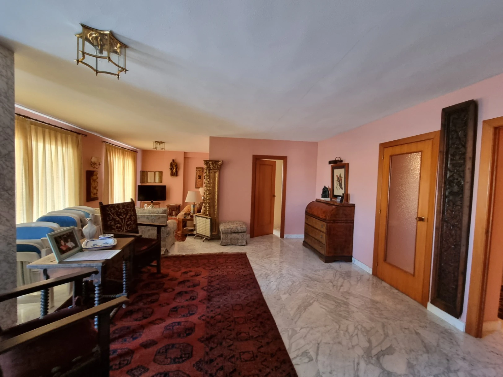 APARTAMENTO SITUADO EN PRIMERA LINEA