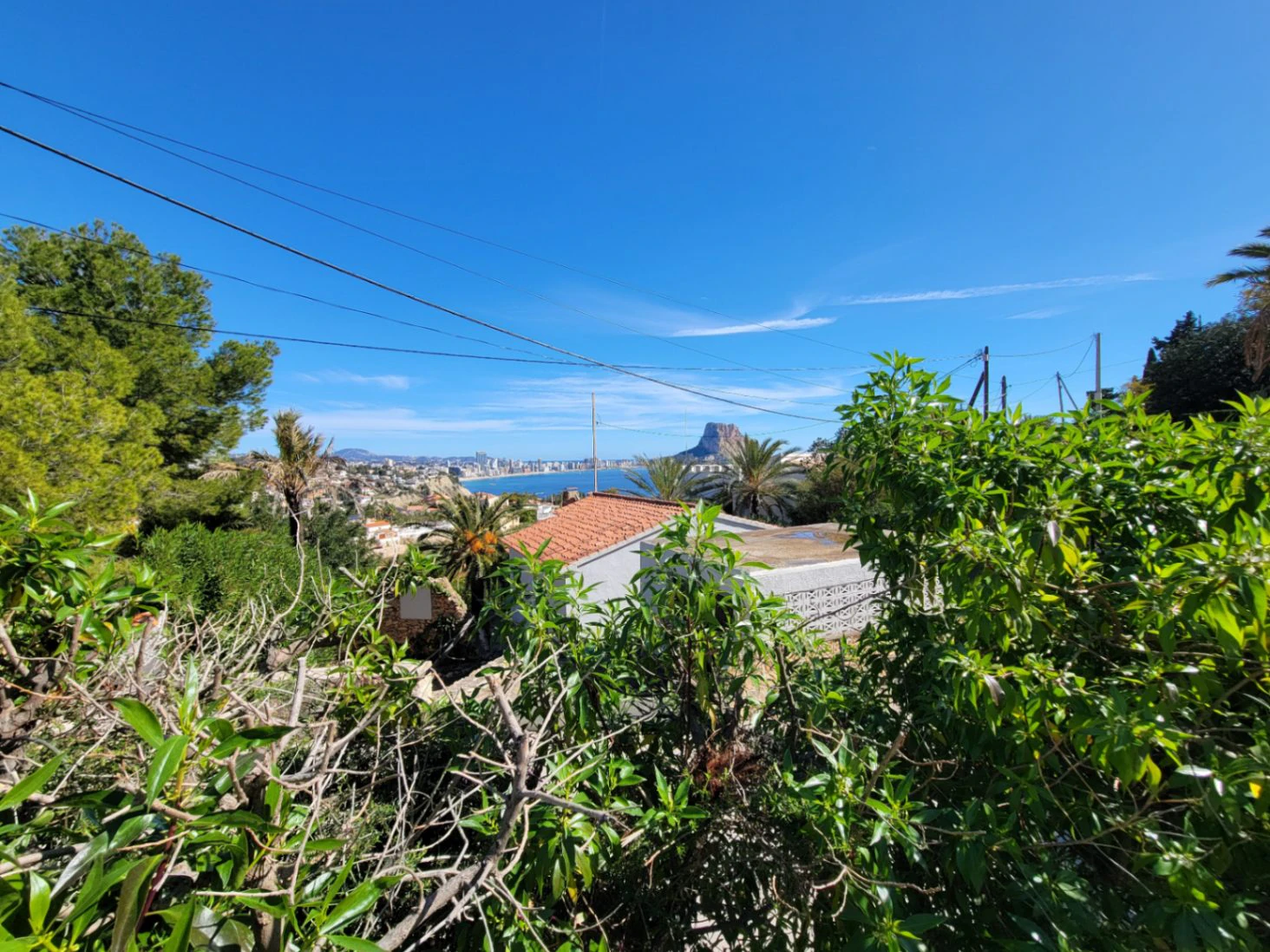 VILLA EN MARYVILLA CON VISTAS ESPECTACULARES CON PROYECTO MODERNO