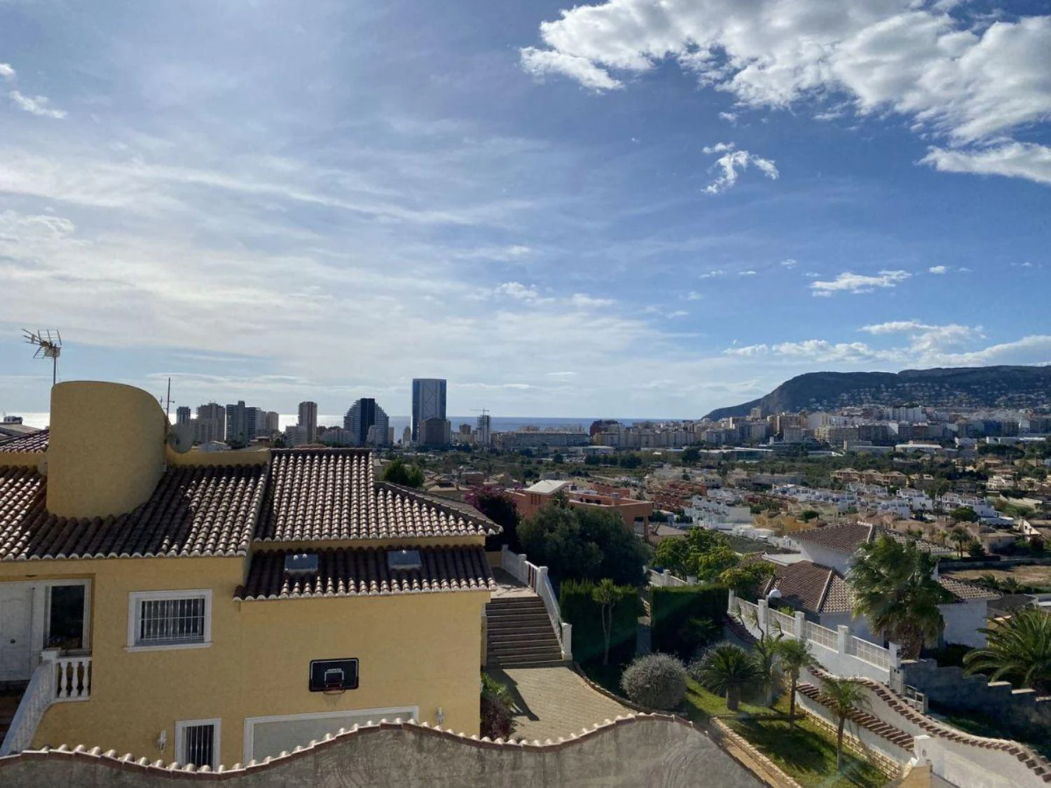 Se vende una hermosa villa bioclimática recién construida.