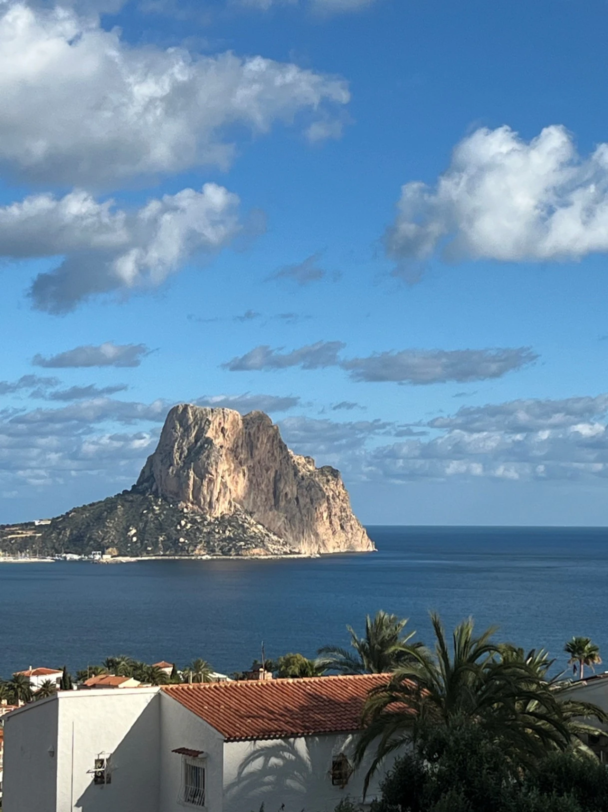 VILLA EN MARYVILLA CON VISTAS ESPECTACULARES