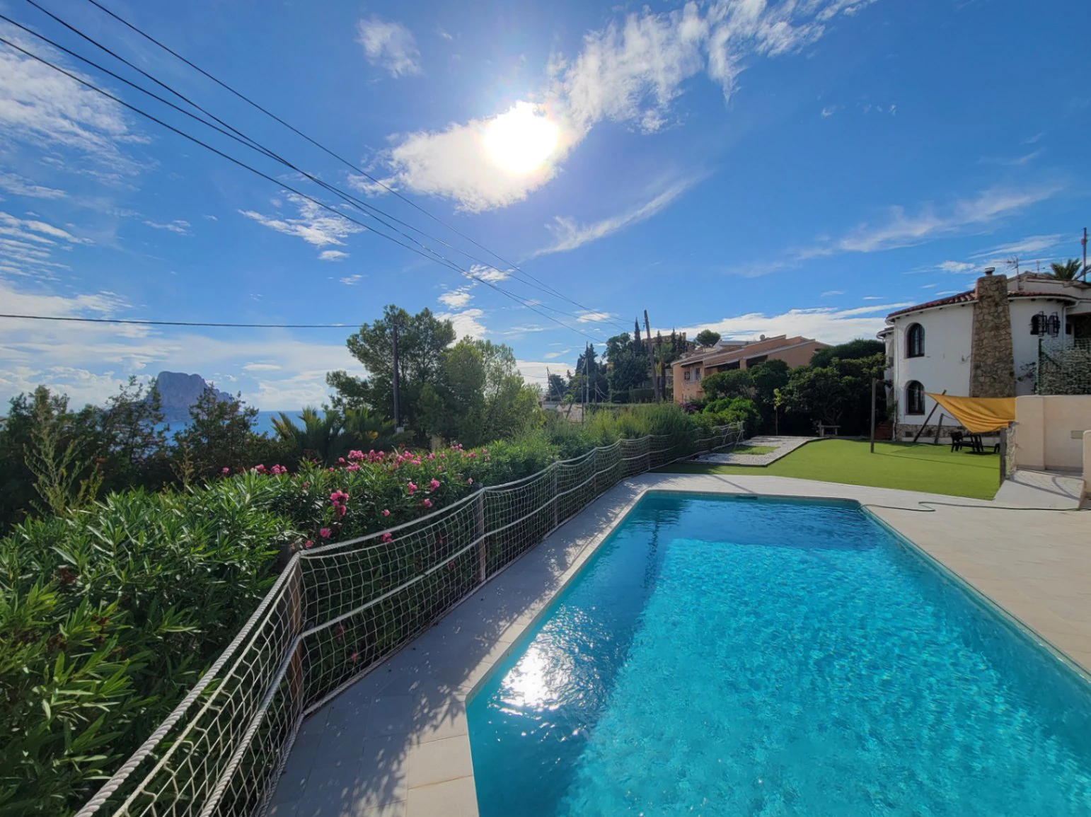 VILLA EN MARYVILLA CON VISTAS ESPECTACULARES CON PROYECTO MODERNO