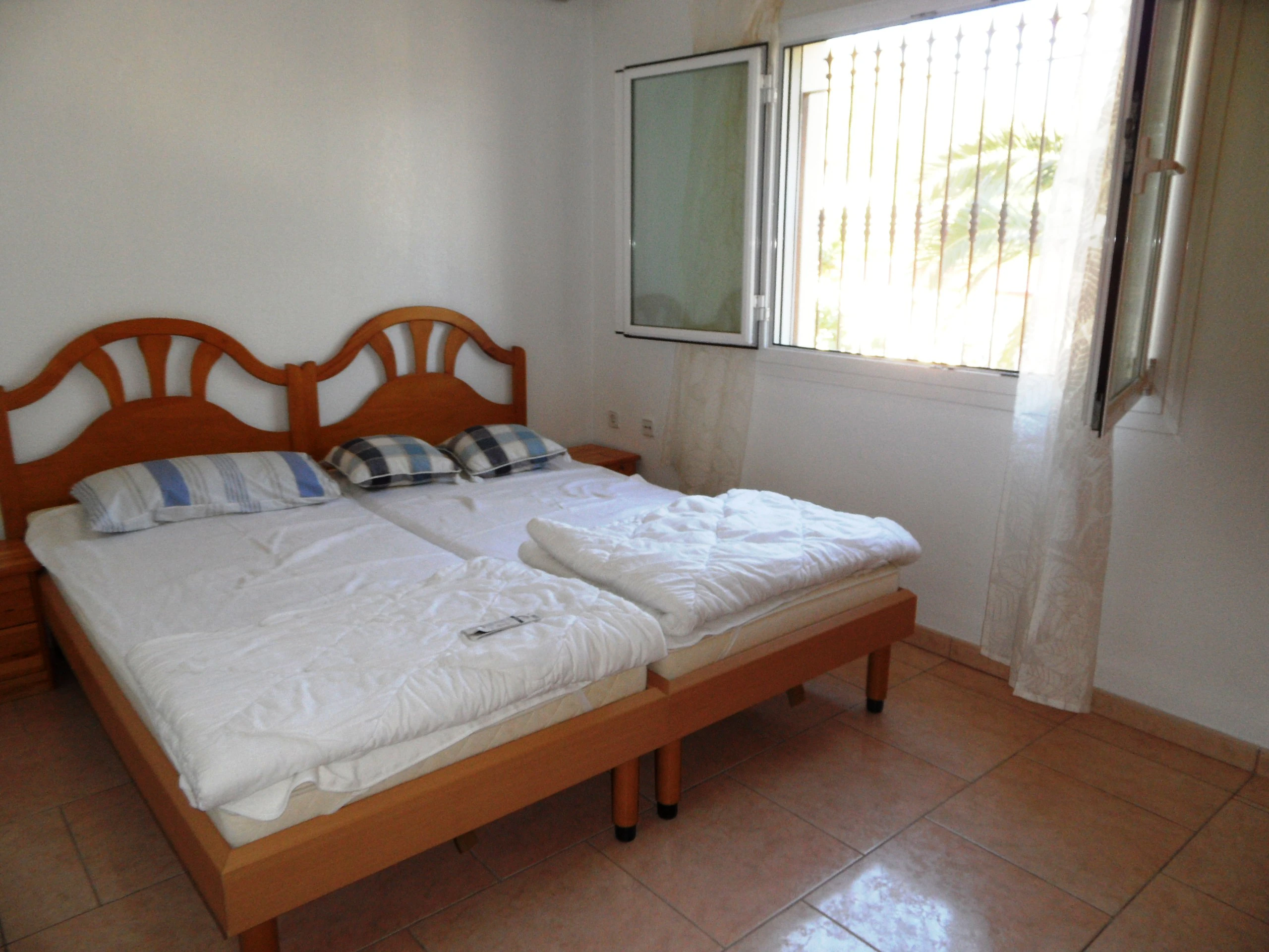 Amplia villa con preciosas vistas.