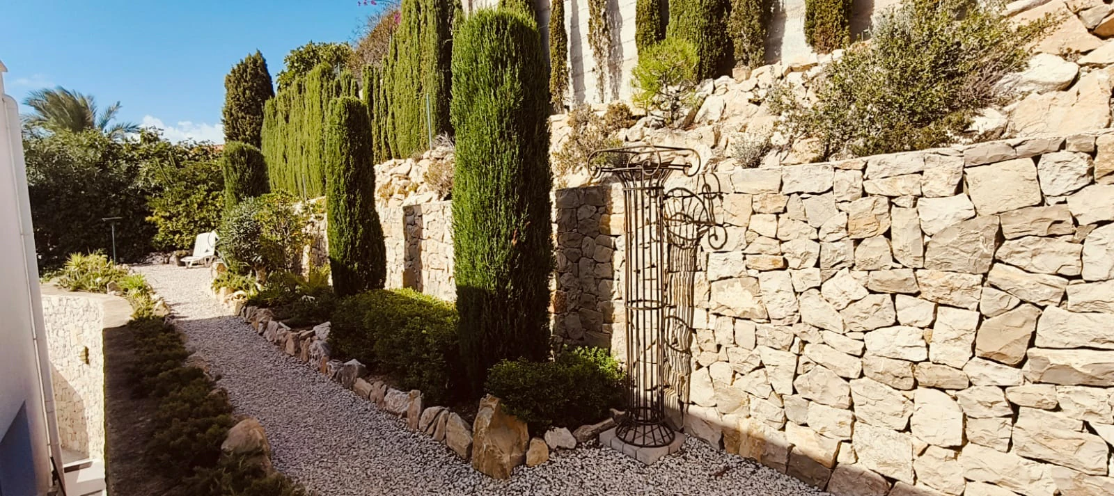Exclusiva villa en Calpe con vistas panorámicas al Mediterráneo