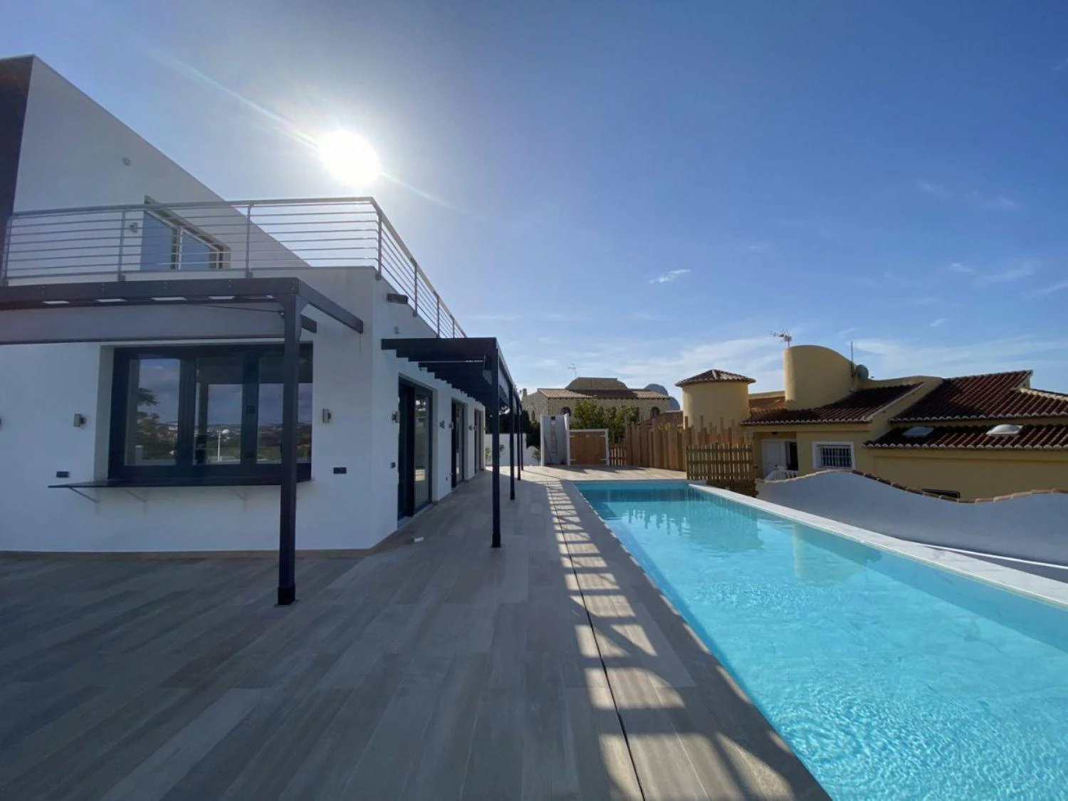 Se vende una hermosa villa bioclimática recién construida.