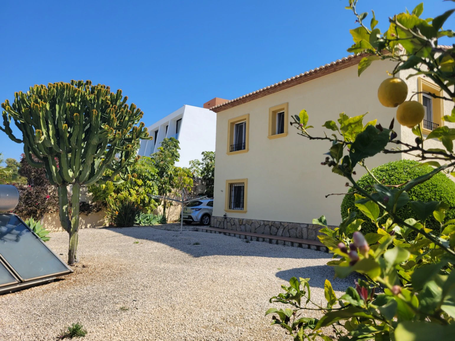 VILLA UBICADA EN MUY BUENA ZONA