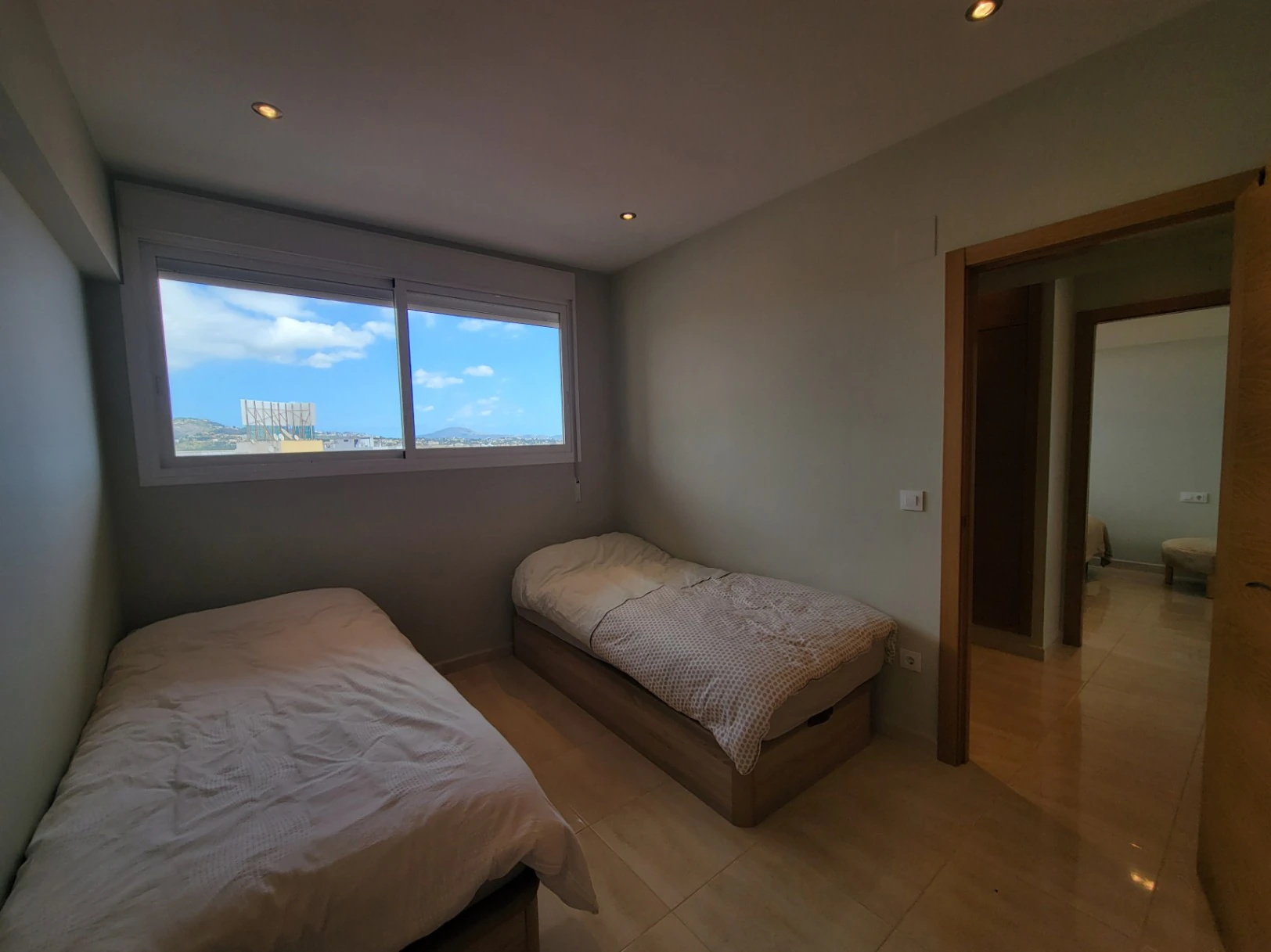 APARTAMENTO CERCA DE TODOS LOS SERVICIOS Y DE LA PLAYA
