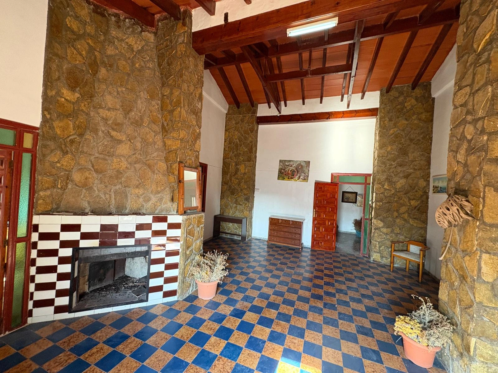 8216 - FINCA EN PLENA NATURALEZA  CON MUCHA TRAQUILIDAD