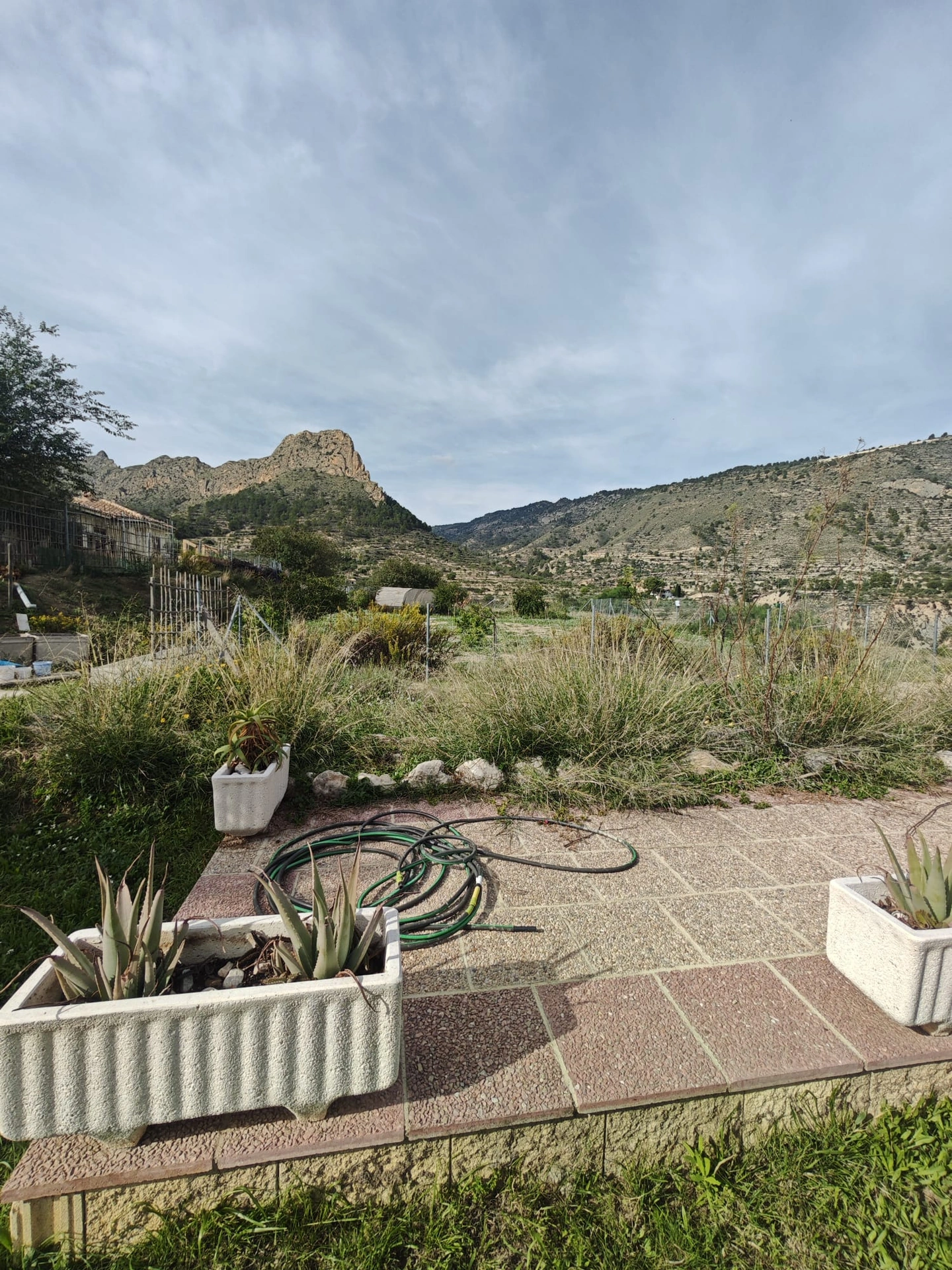 Casa en Relleu, Alicante - 3 Habitaciones, 2 Baños en Venta