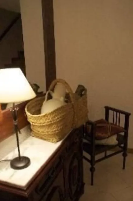 Encanto de Pueblo en Relleu – Casa de 3 Dormitorios y 2 Baños