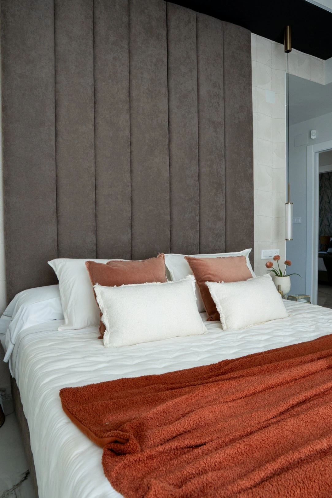 6139 - Estupenda villa de diseño moderno y sostenible, pensada para disfrutar de una vida tranquila, cómoda y en armonía con el entorno