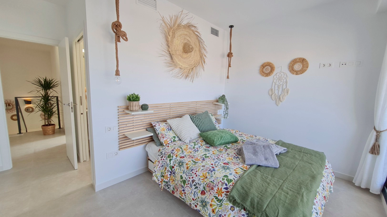 1651 - Chalet de lujo en San Pedro del Pinatar con 3 dormitorios y 3 baños