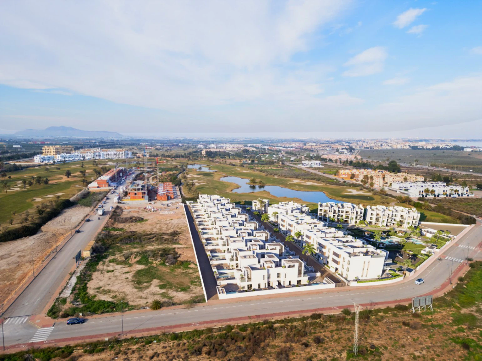 8831 - Precioso apartamento en Los Alcázares, Murcia, moderno y sostenible, con un ambiente cálido y acogedor.
