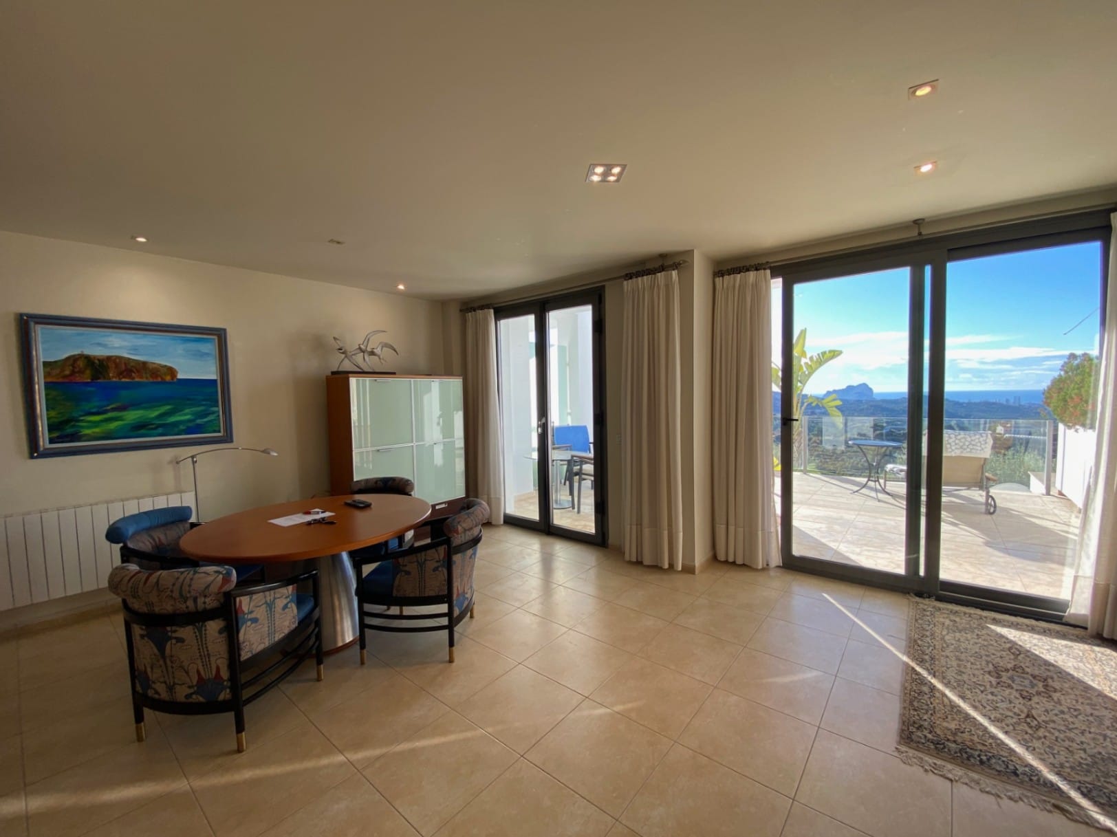 Townhouse for sale with 3 bedrooms and a pool in Calpe.