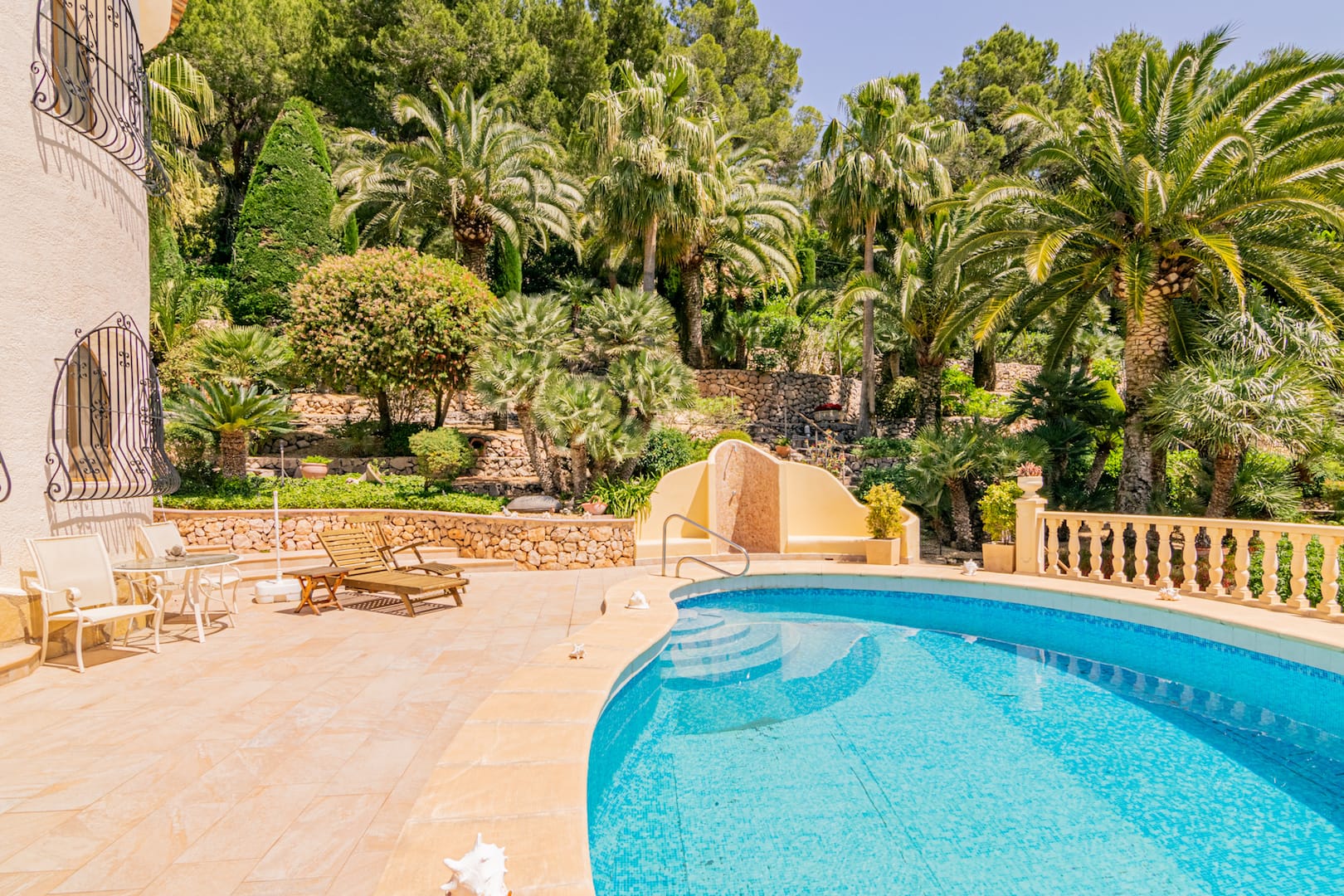 For Sale. Villa in Altea