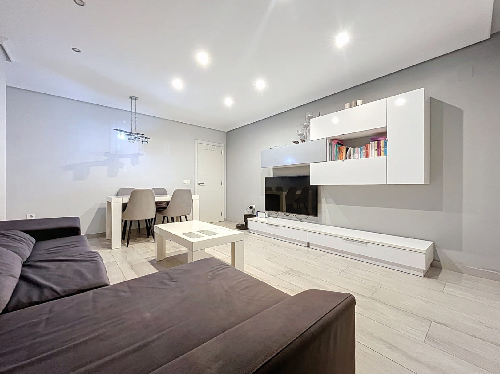 5288 - Venta. Apartamento en Alfaz del Pi