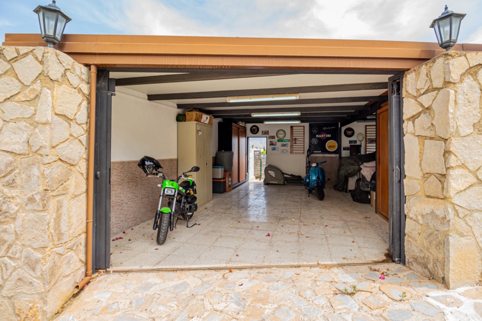 For Sale. Semi-detached house in Alfaz del Pi