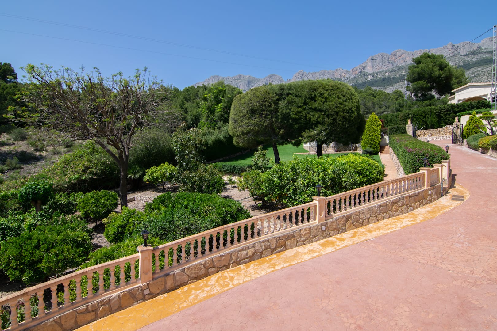 For Sale. Villa in Altea