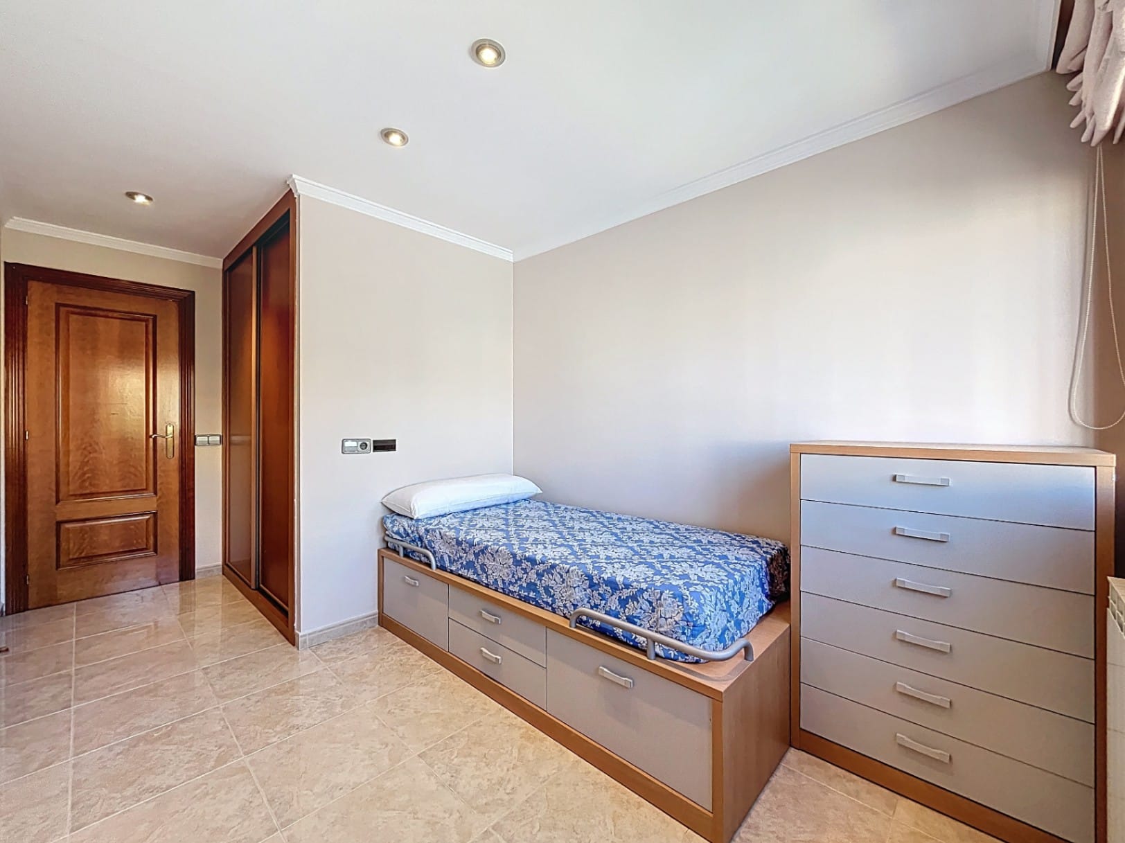 For Sale. Apartment in Alfaz del Pi