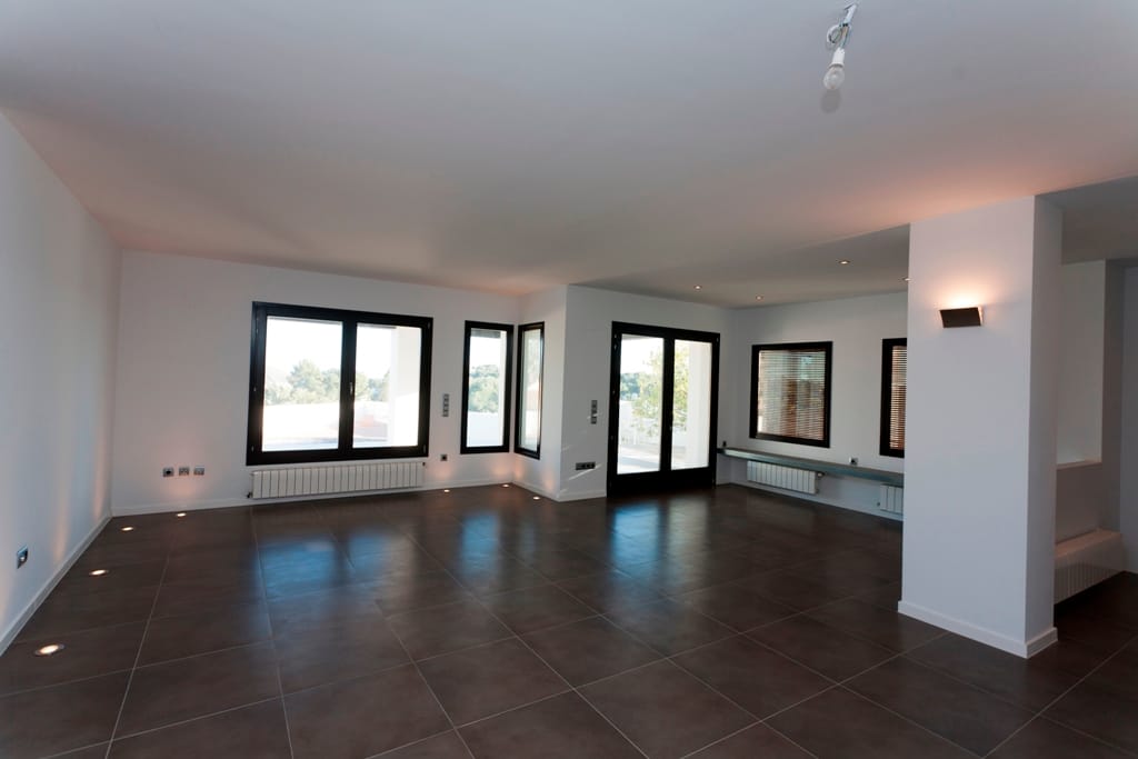 Villa for sale with excellent sea views, Moraira
