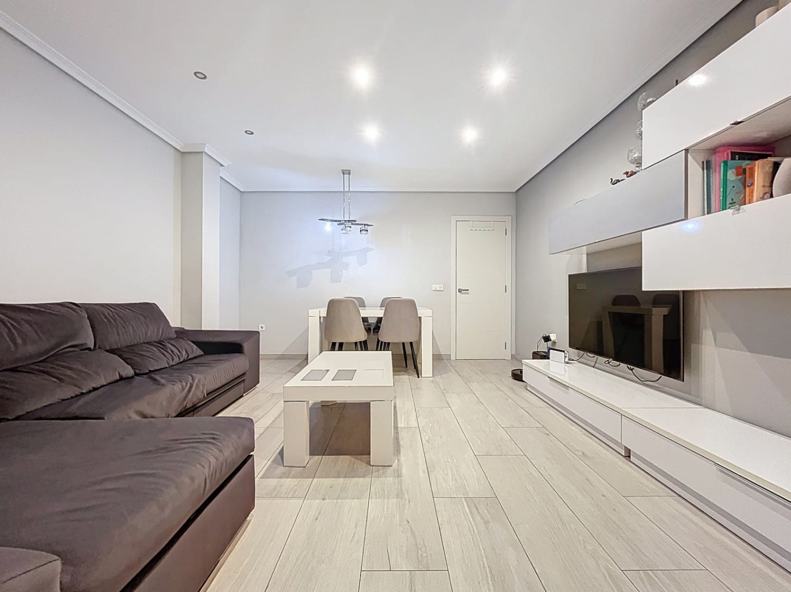 For Sale. Apartment in Alfaz del Pi