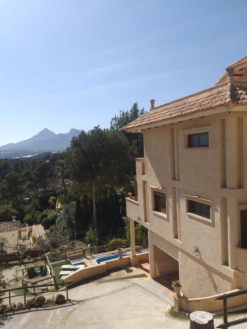 Venta. Chalet/Villa en Altea