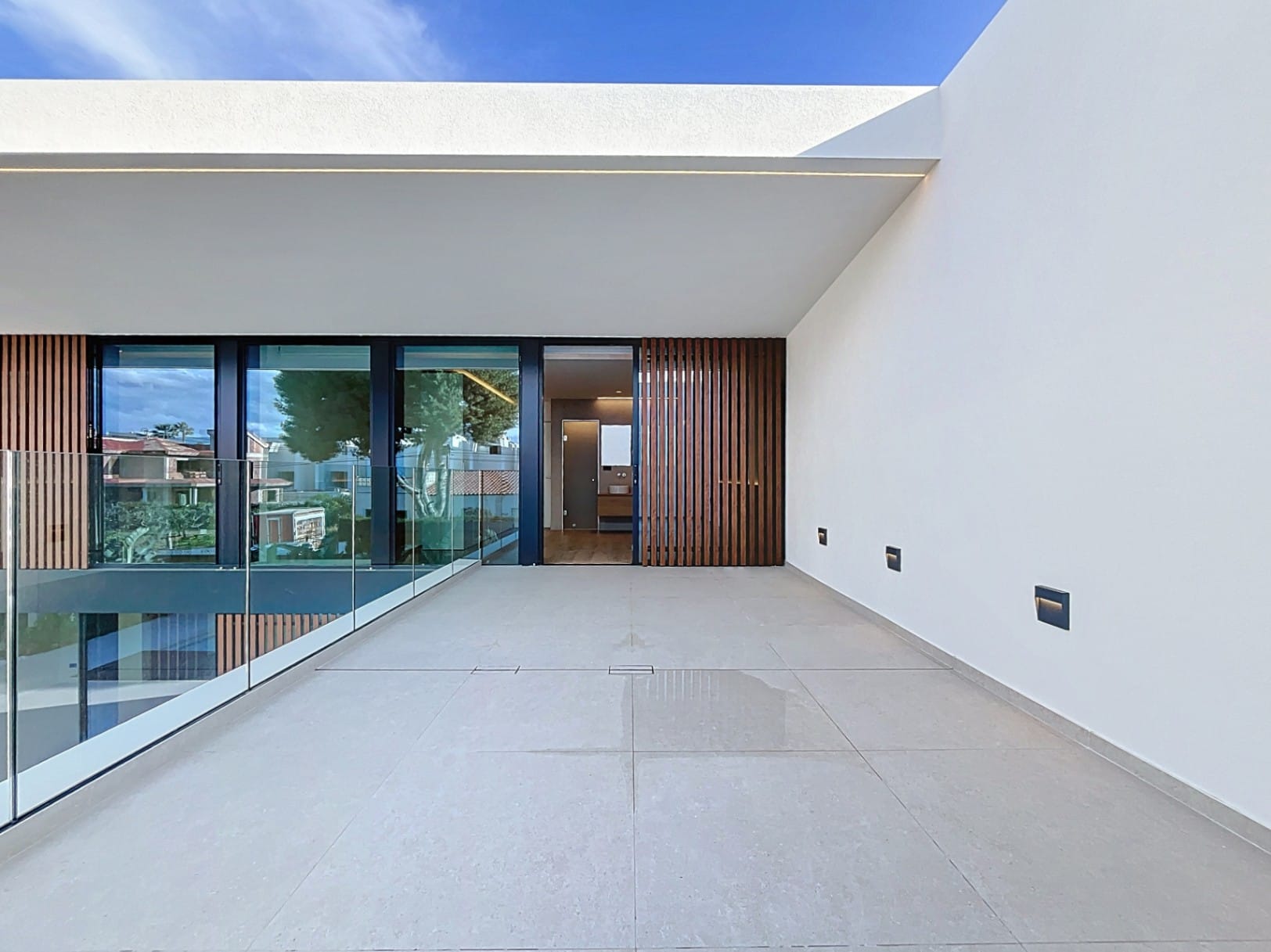 For Sale. Villa in Albir