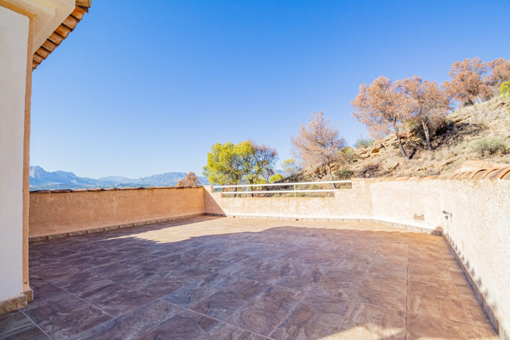 For Sale. Semi-detached house in Albir