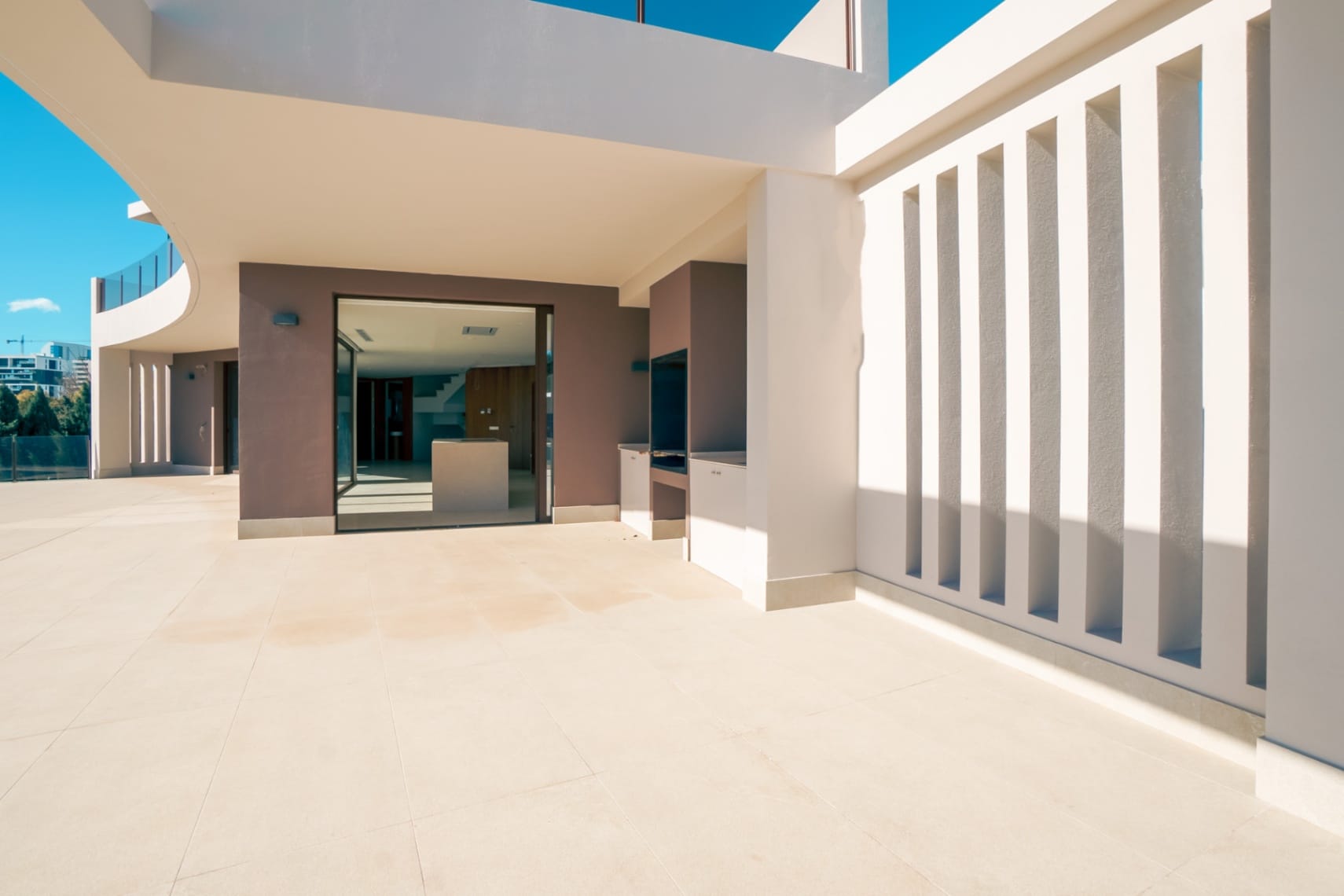 Modern chalet in Calpe with 5 bedrooms and private pool