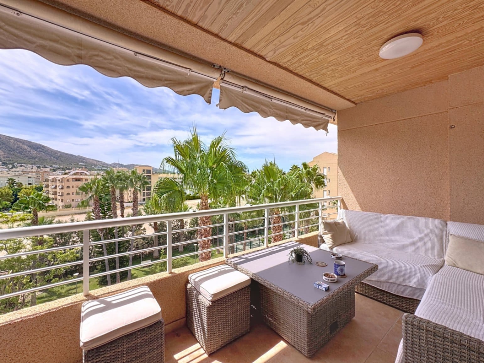 For Sale. Apartment in Albir