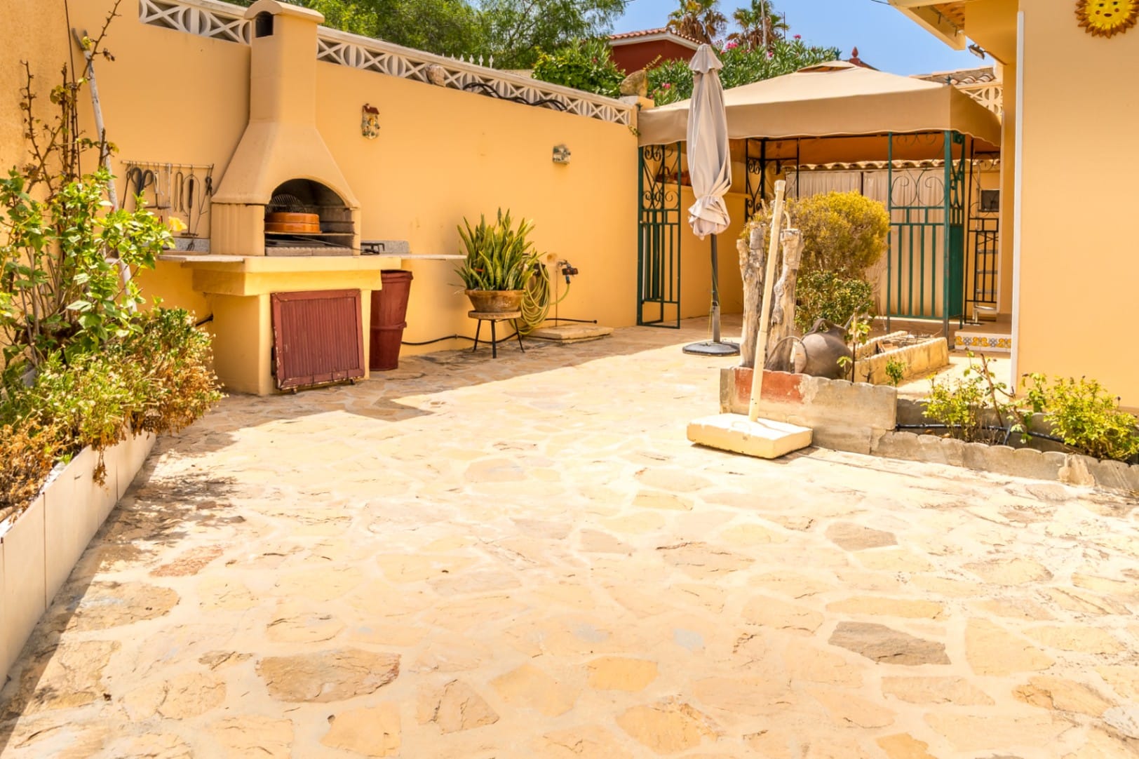 Townhouse for sale in Albir, Alfaz del Pi.