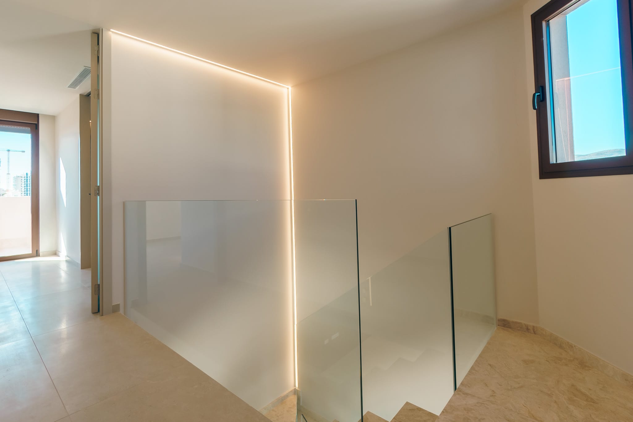 Modern chalet in Calpe with 5 bedrooms and private pool