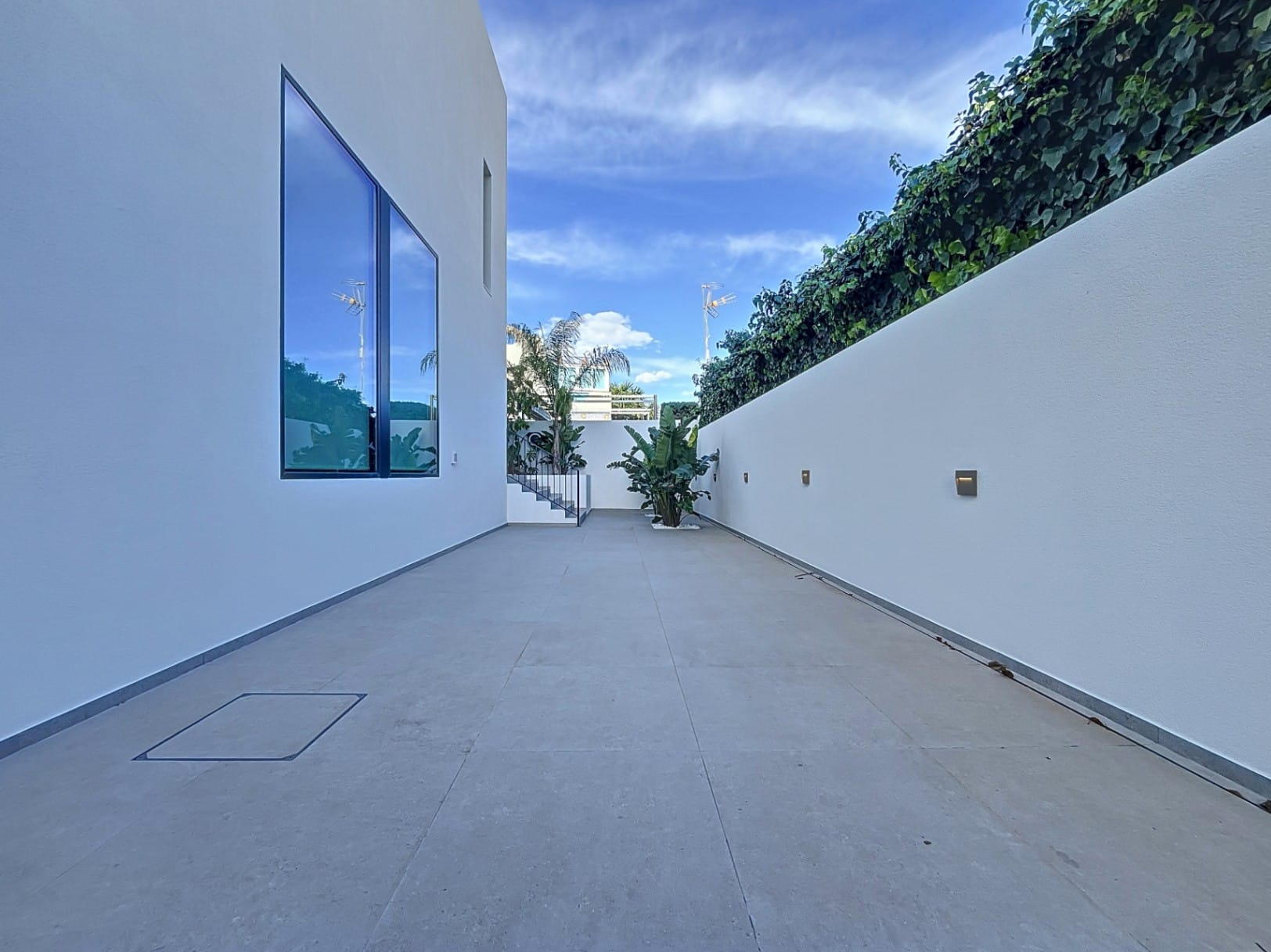For Sale. Villa in Albir