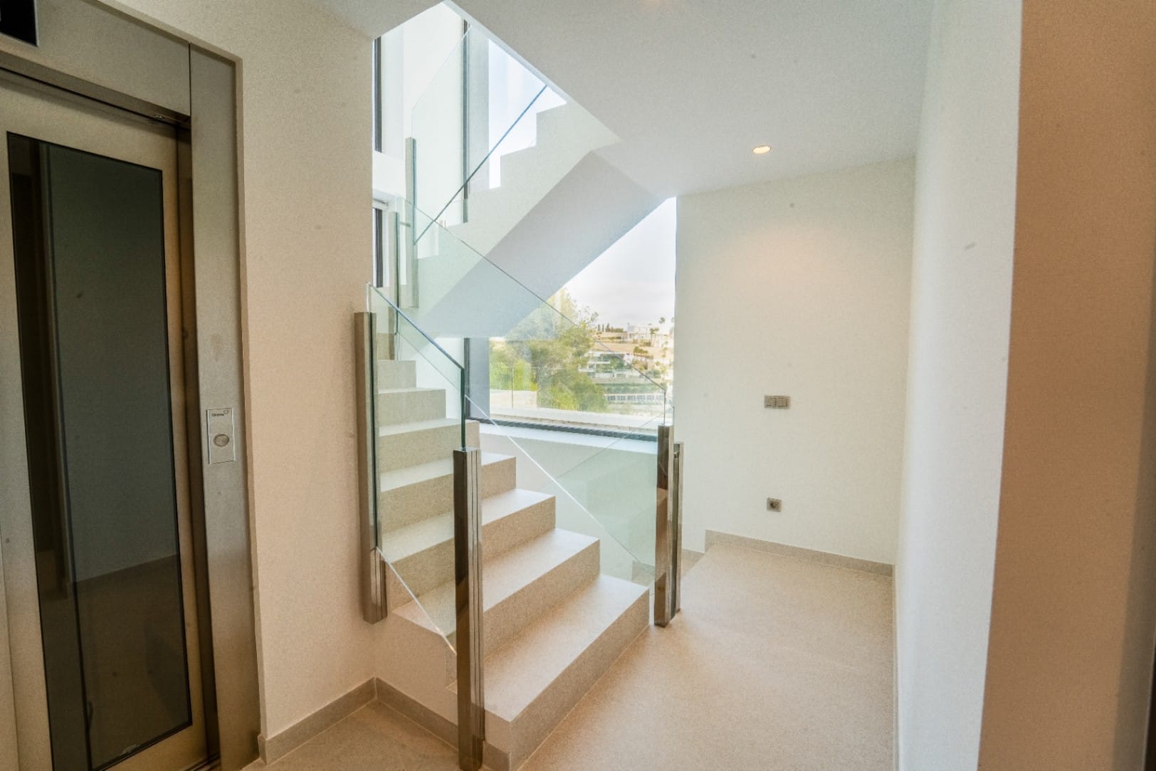 Villa à vendre avec 7 chambres et piscine à Teulada, Benissa