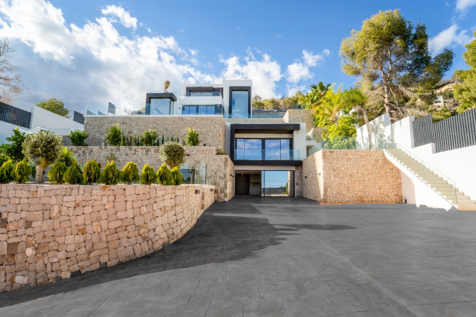 Villa à vendre avec 7 chambres et piscine à Teulada, Benissa