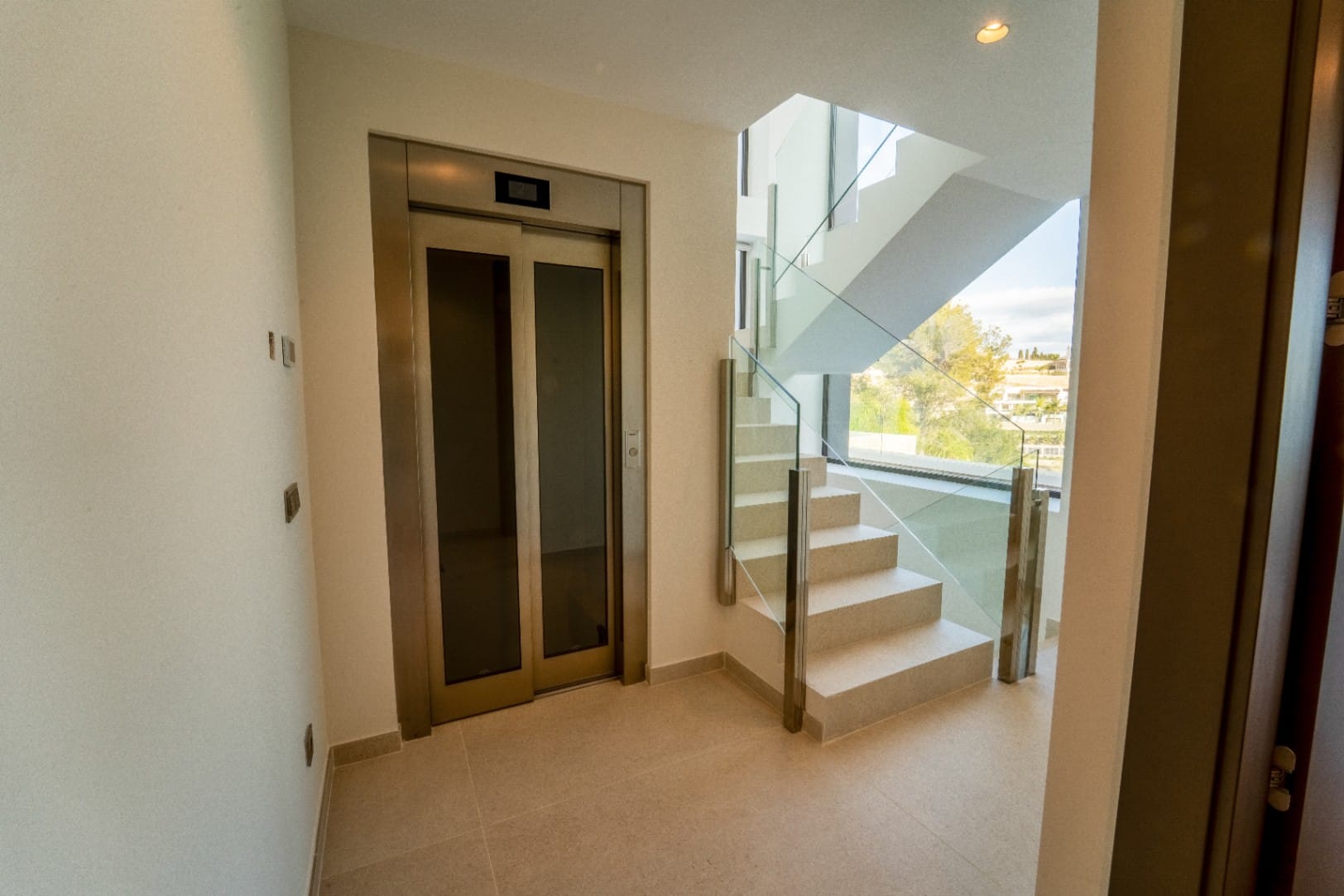 Villa à vendre avec 7 chambres et piscine à Teulada, Benissa