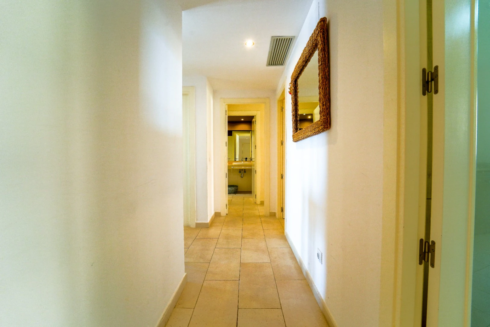 Apartment for sale in Altea: 2 bedrooms and 2 bathrooms.