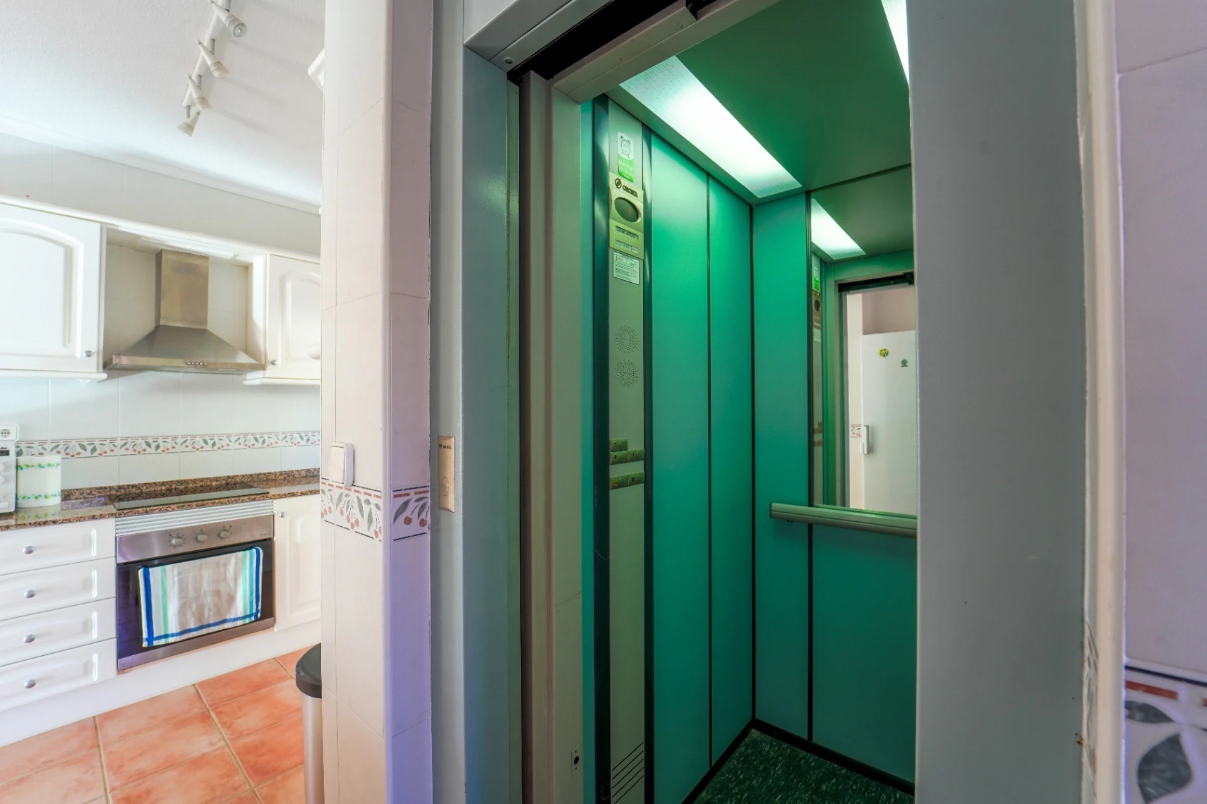 Charming Chalet for Sale in Altea, Mascarat - 3 Bedrooms, Pool