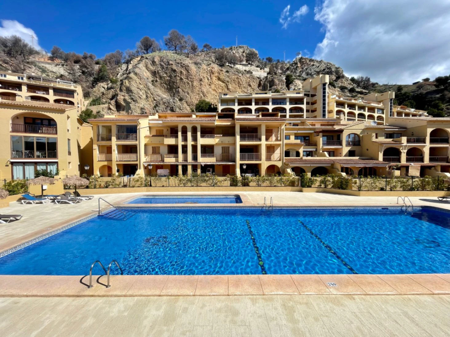 Apartment for sale in Puerto Department Complex Luis Campomanes, 5 b
