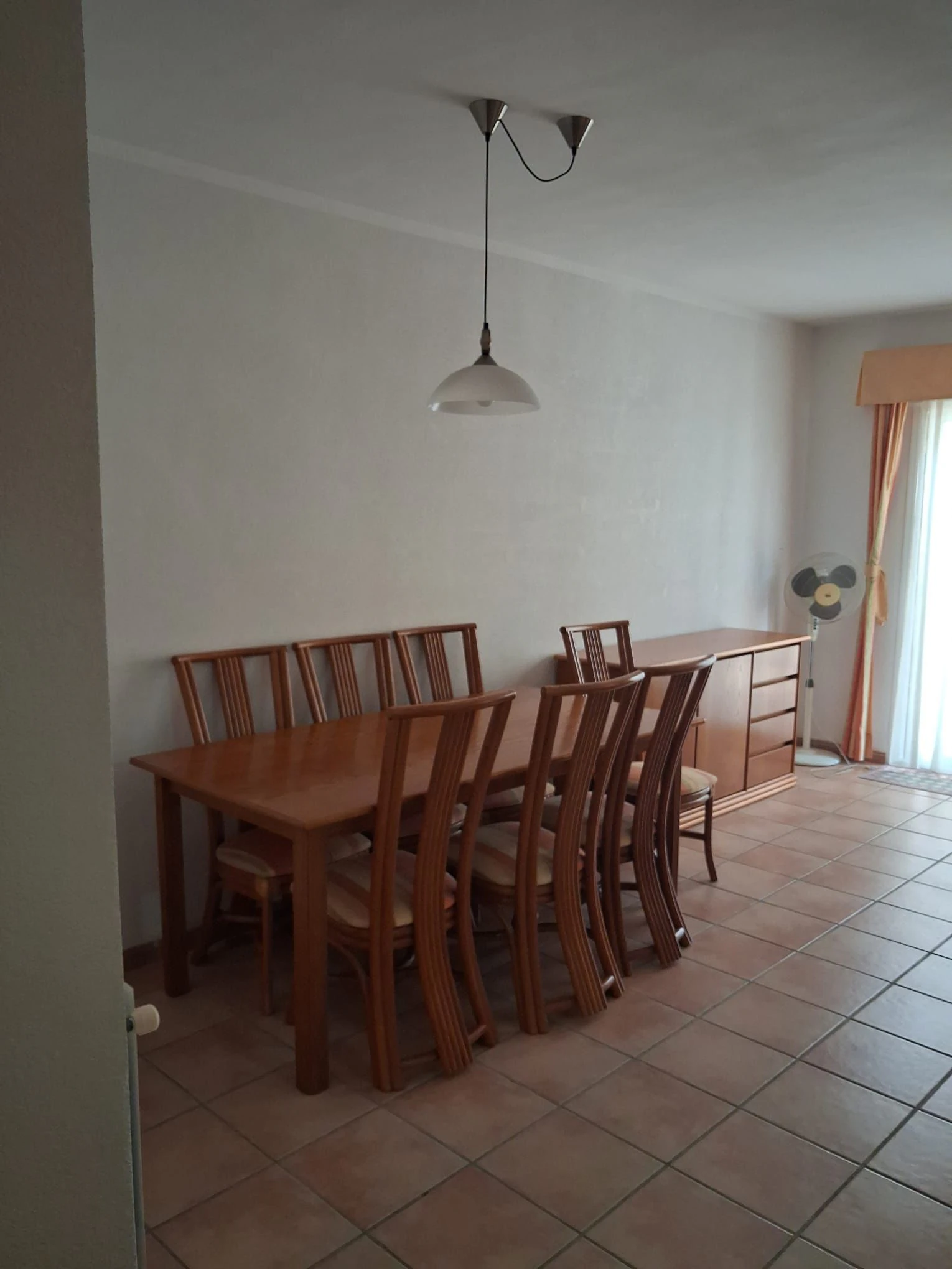3-bedroom bungalow in Calpe for 12-month temporary rental.