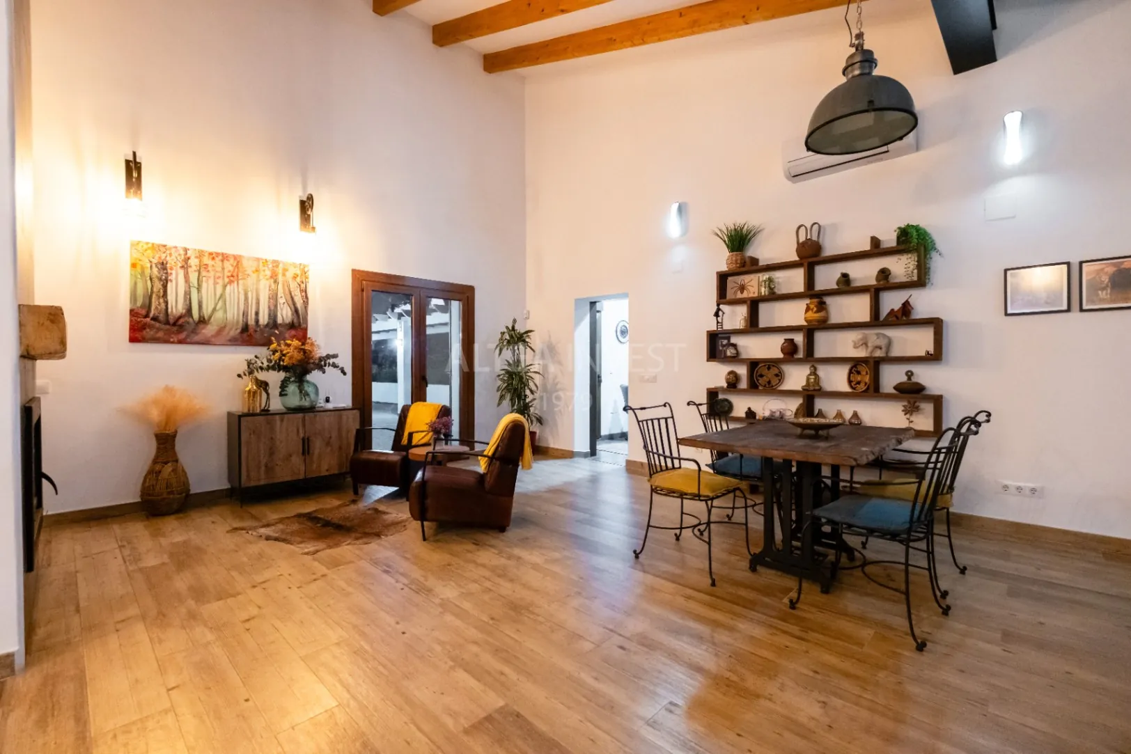 A Home with History, Warmth, and Character – Unique Mediterranean Farmhouse
