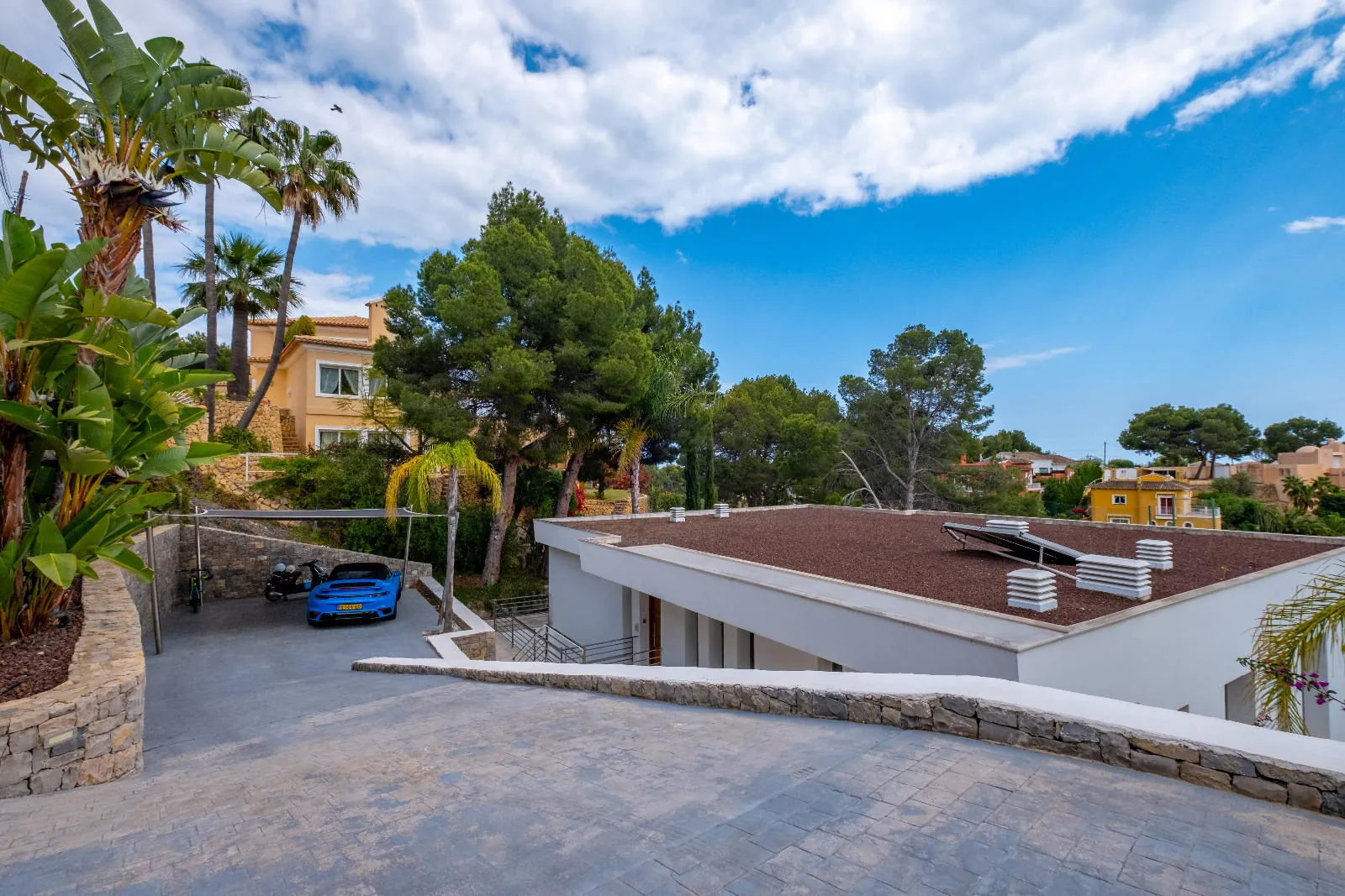 1345 - Altea La Vella, luxury by the golf: modern villa with infinity pool and premium finishes