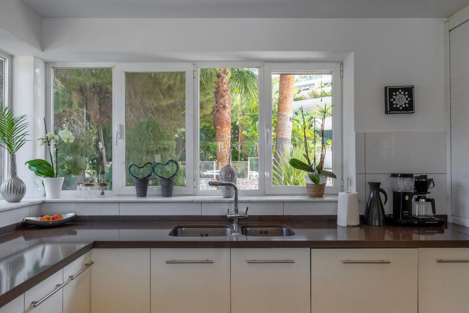 Exclusive Independent Villa with Panoramic Views, Private Pool and Outdoor Kitchen in Albir