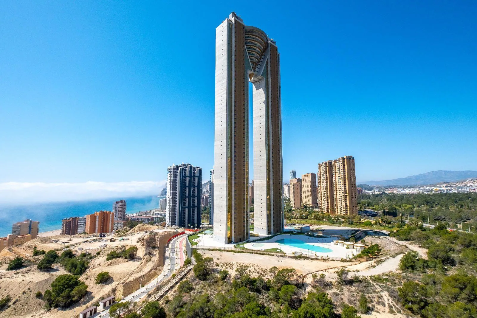 Elegant new build home with sea views in Benidorm