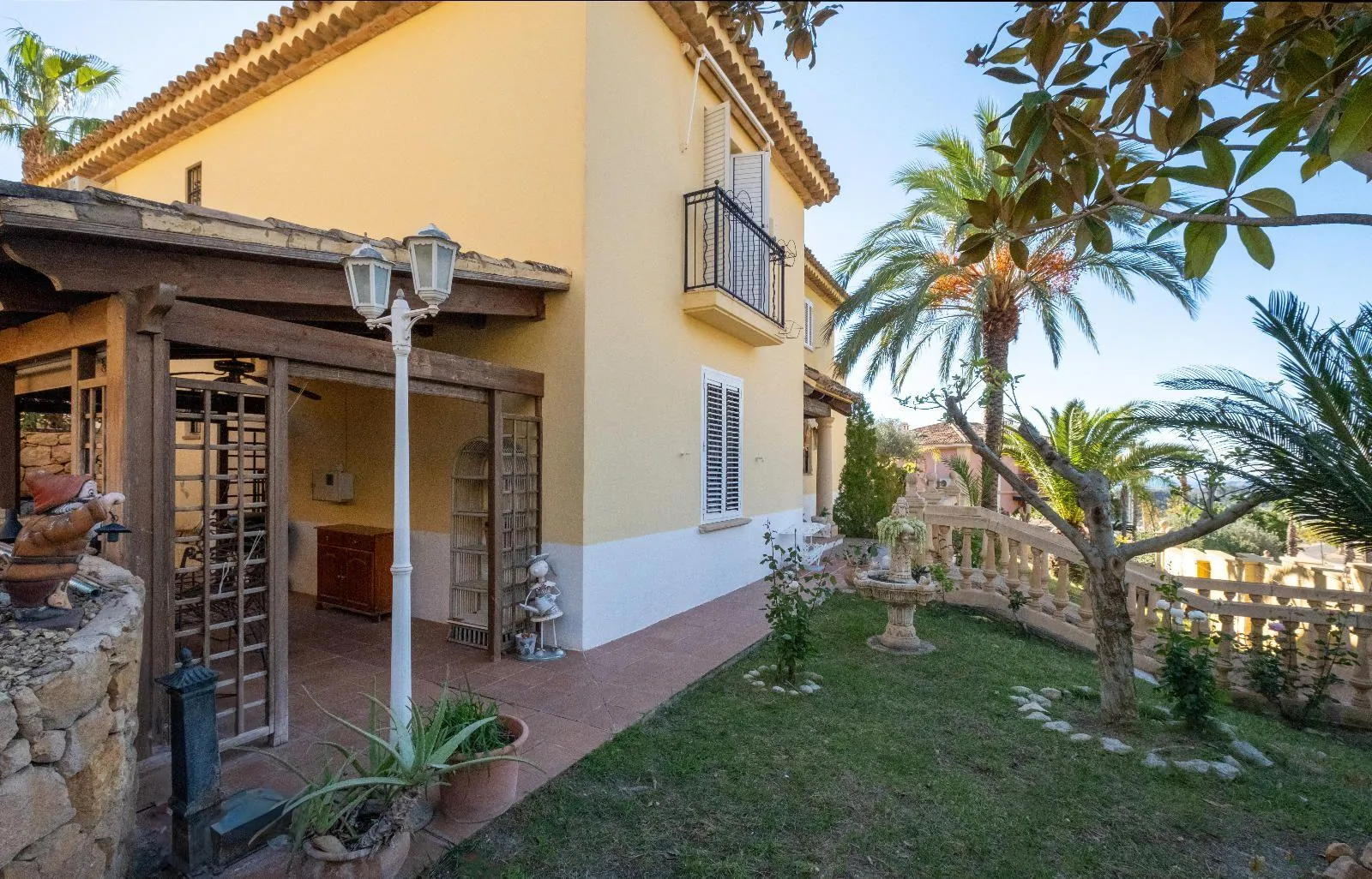 Exquisite Modern Villa with Stunning Views in Finestrat