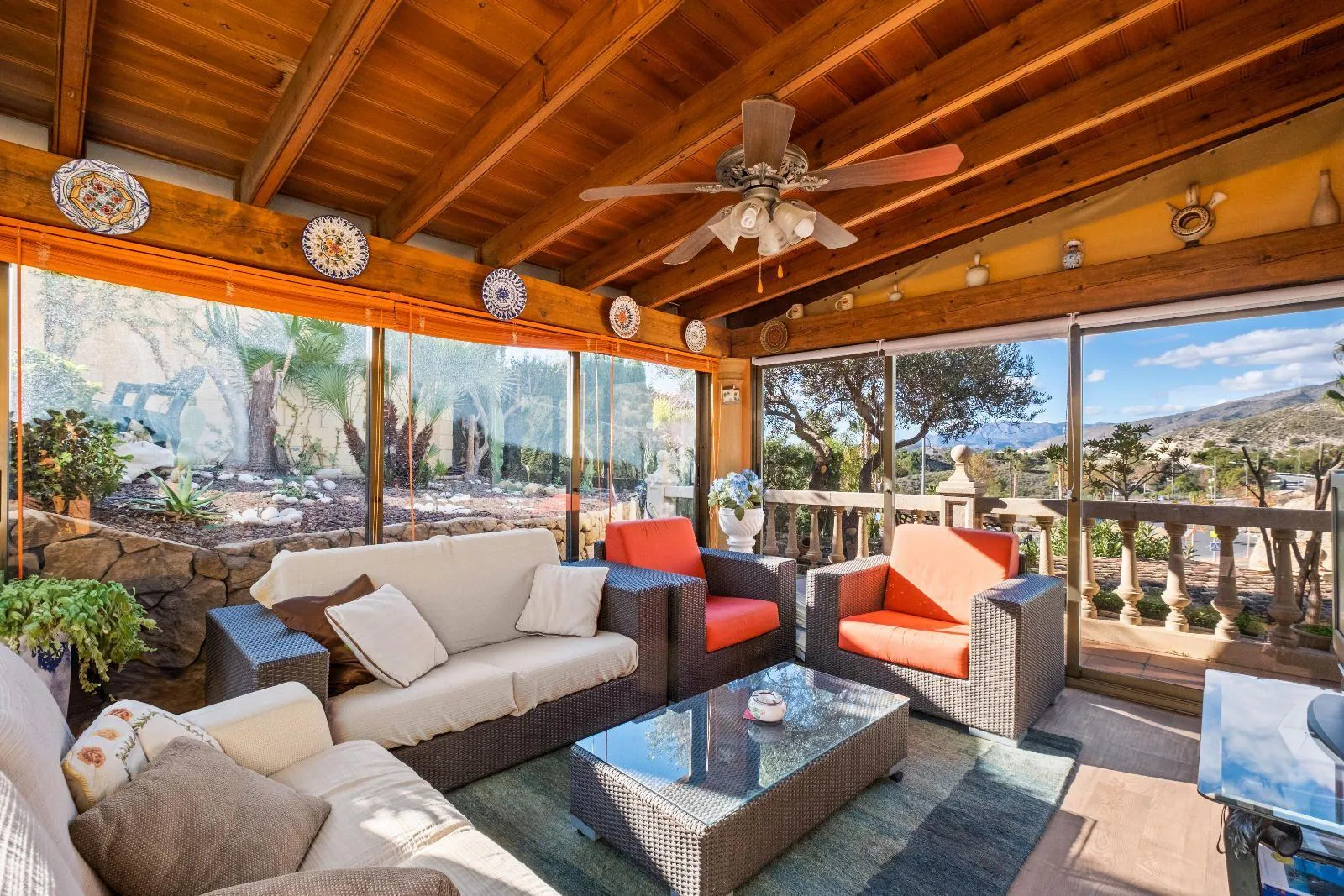 Exquisite Modern Villa with Stunning Views in Finestrat