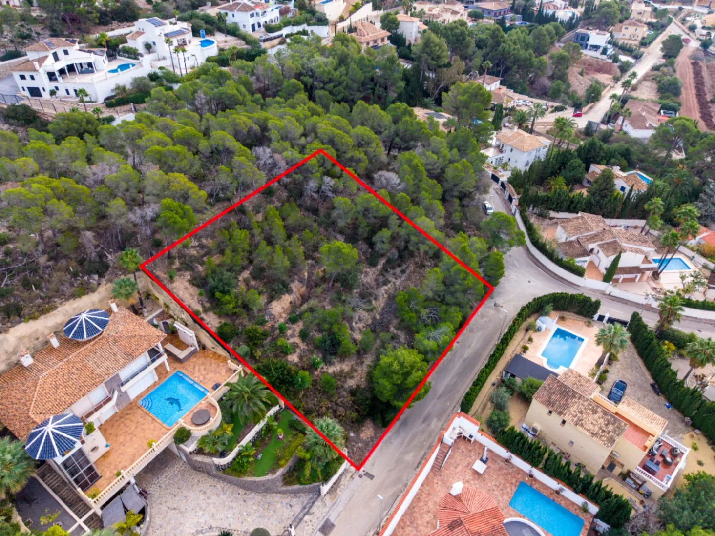 Exclusive urban land in Jardín de Alhama – Altea la Vieja