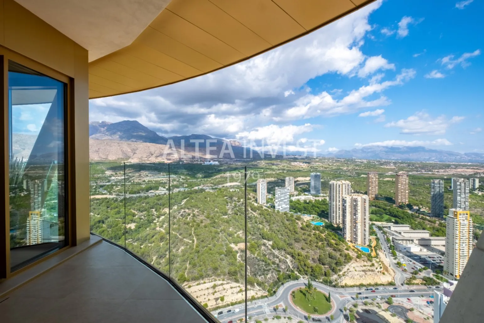 An Icon of Luxury in the Heights of In Tempo – Benidorm