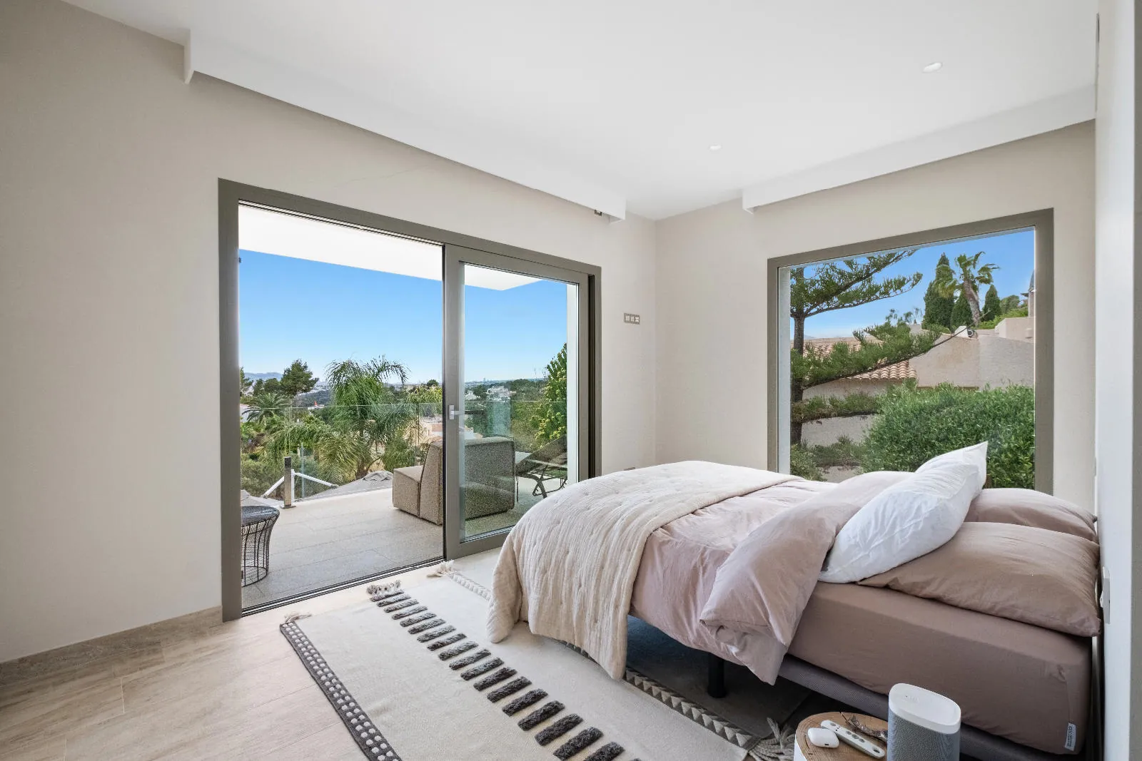 1345 - Altea La Vella, luxury by the golf: modern villa with infinity pool and premium finishes